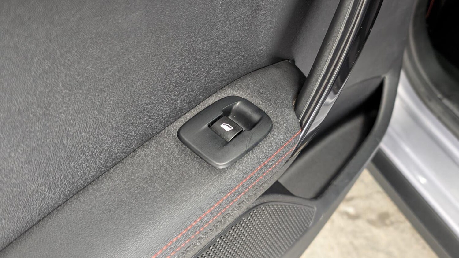 Used Peugeot 2008 2017 for sale - 77574424: Photo 28