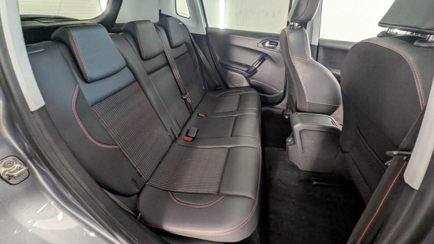 Used Peugeot 2008 2017 for sale - 77574424: Photo 46