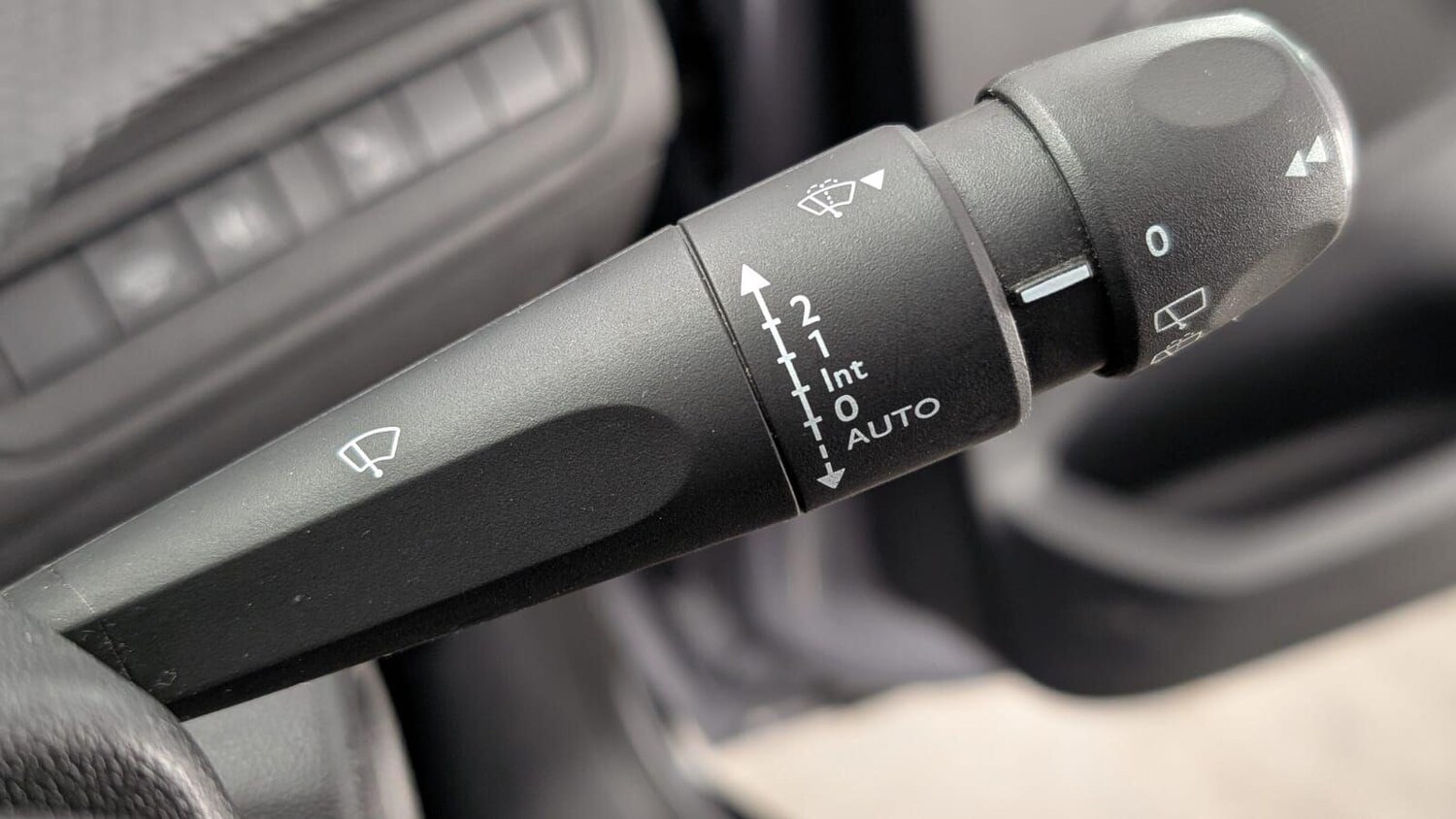 Used Peugeot 2008 2017 for sale - 77574424: Photo 50