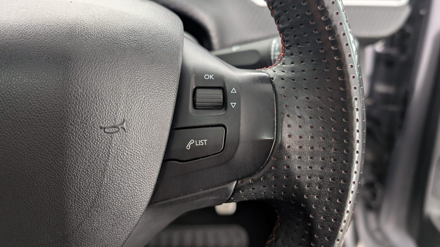 Used Peugeot 2008 2017 for sale - 77574424: Photo 71