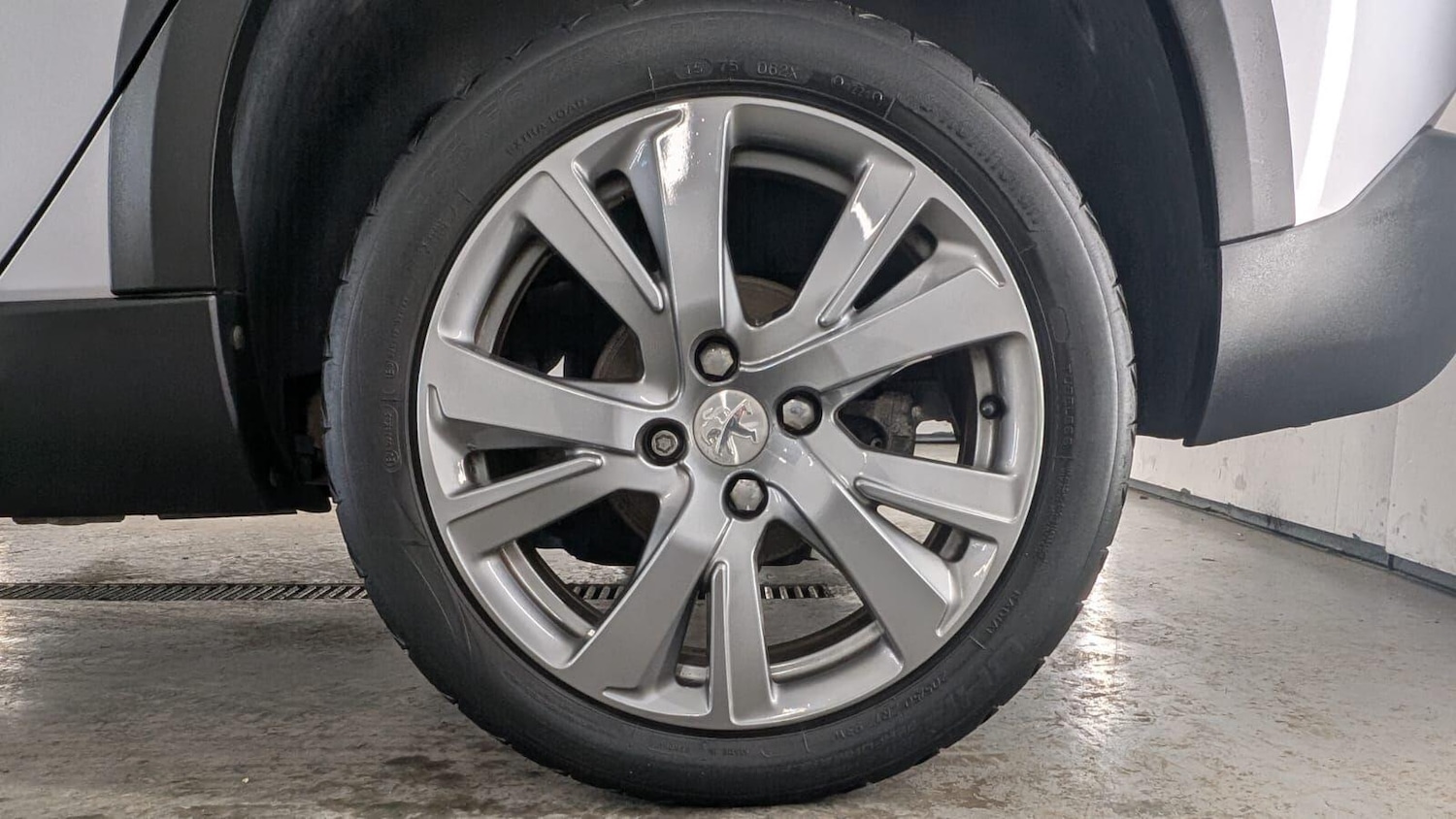 Used Peugeot 2008 2017 for sale - 77574424: Photo 9