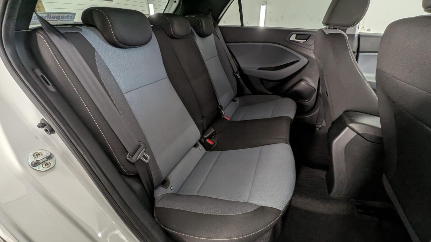 Used Hyundai i20 2015 for sale - 78185742: Photo 40