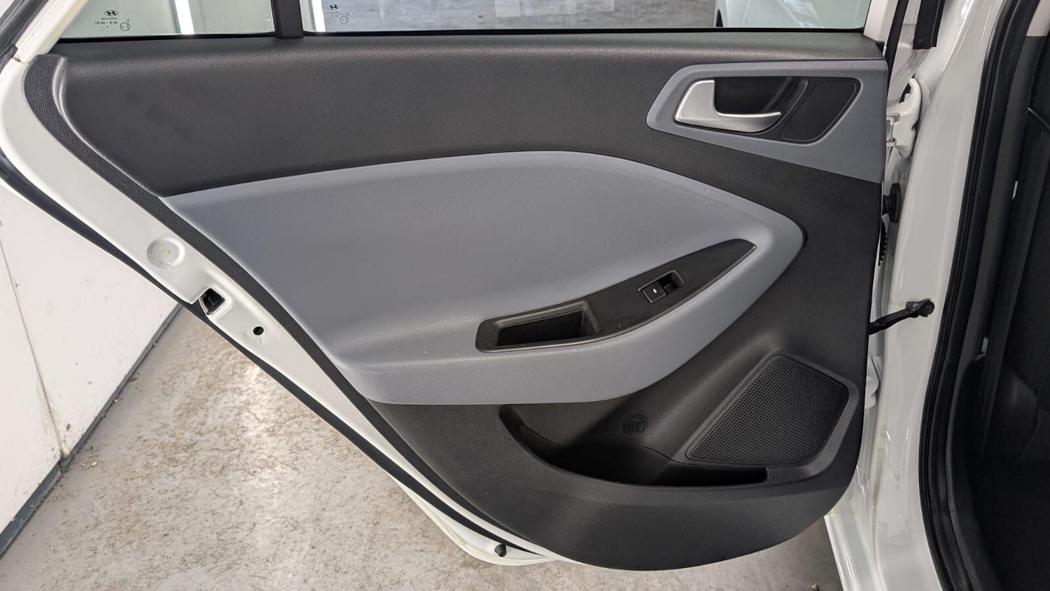 Used Hyundai i20 2015 for sale - 78185742: Photo 51