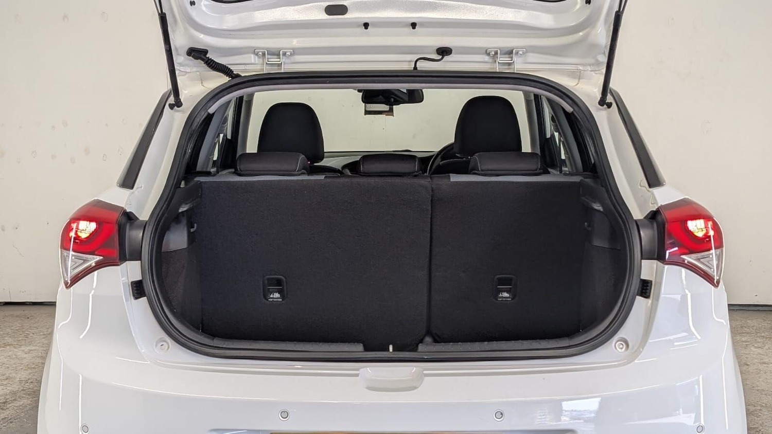 Used Hyundai i20 2015 for sale - 78185742: Photo 71