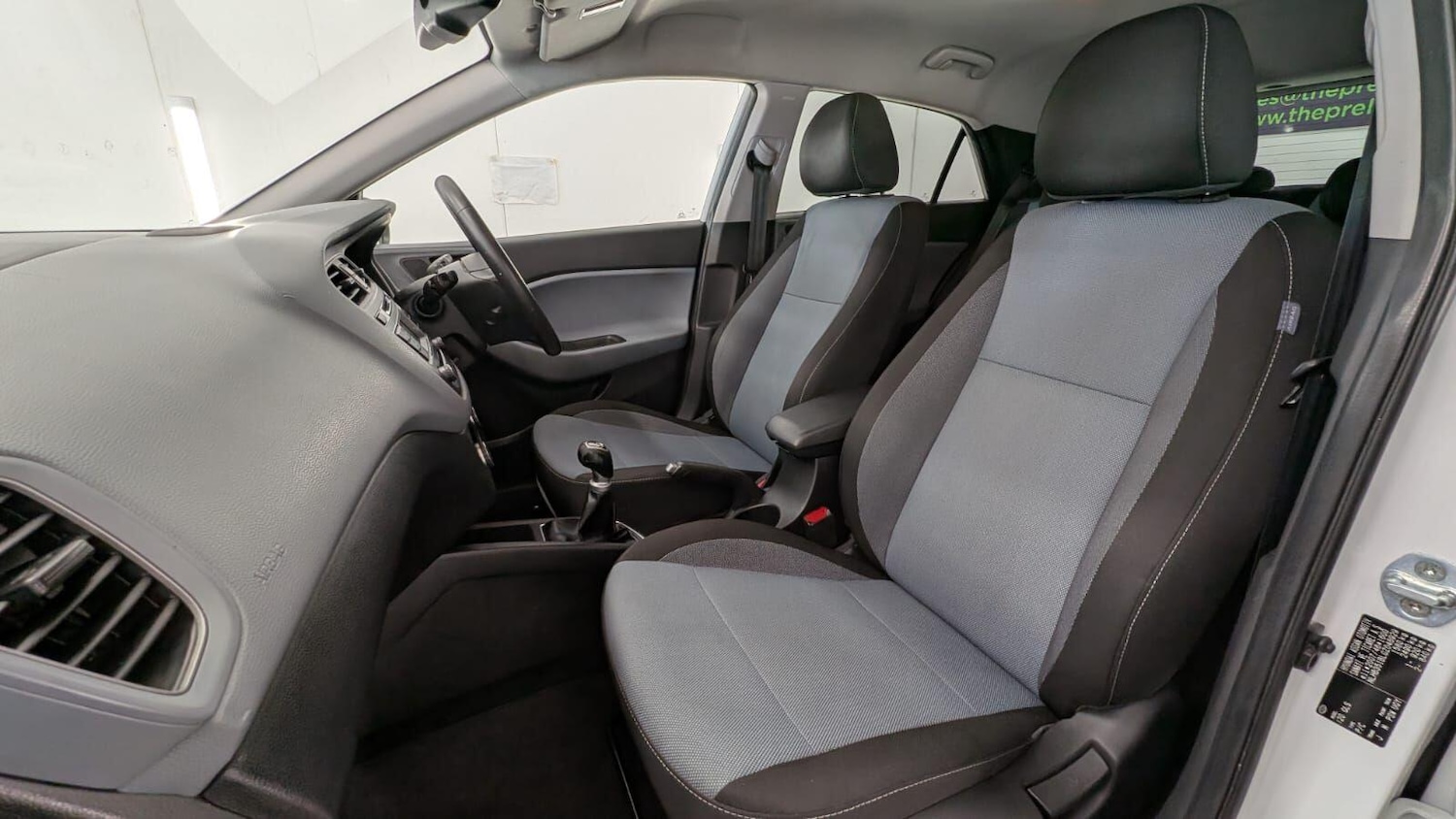 Used Hyundai i20 2015 for sale - 78185742: Photo 78