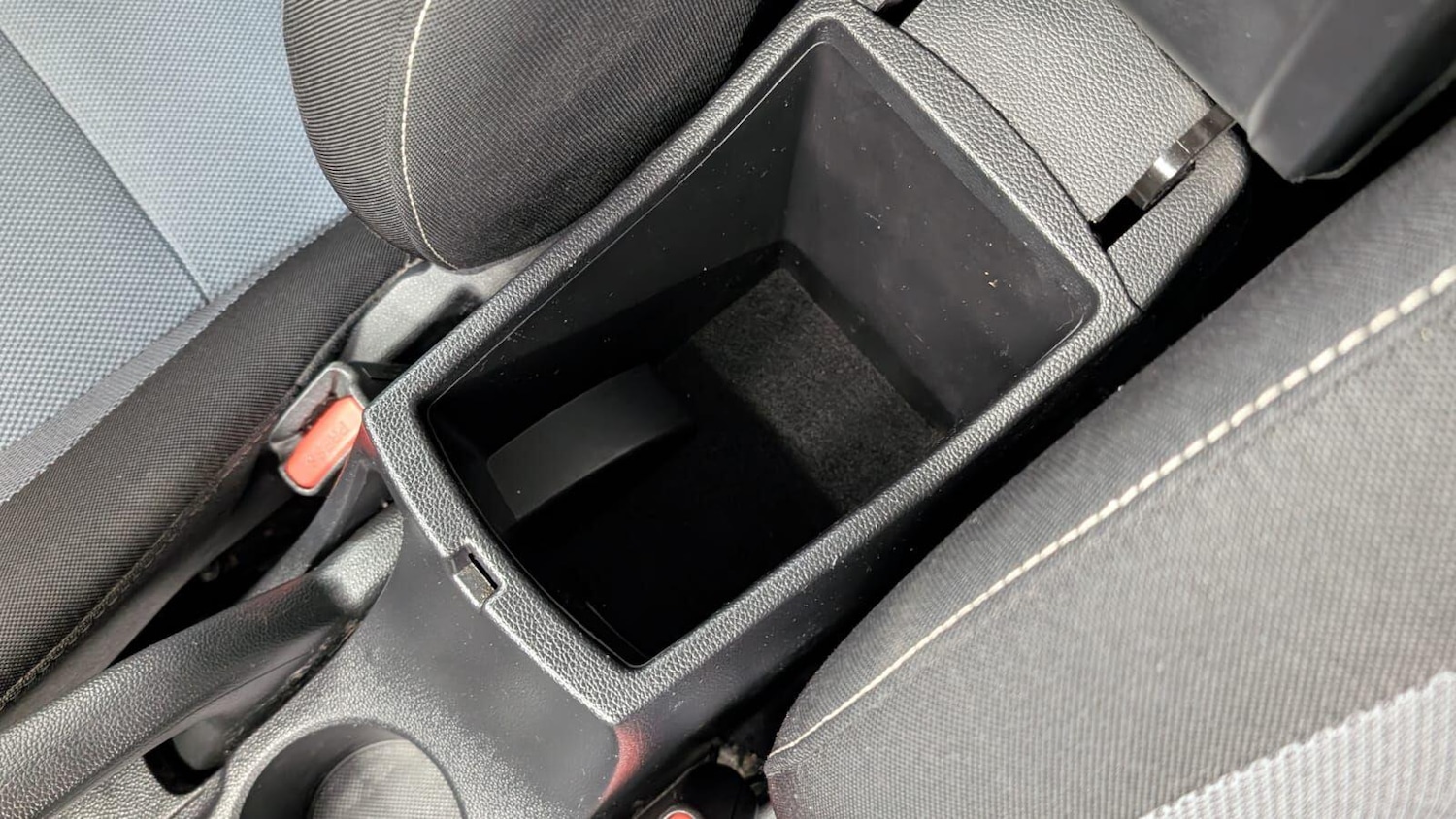 Used Hyundai i20 2015 for sale - 78185742: Photo 84