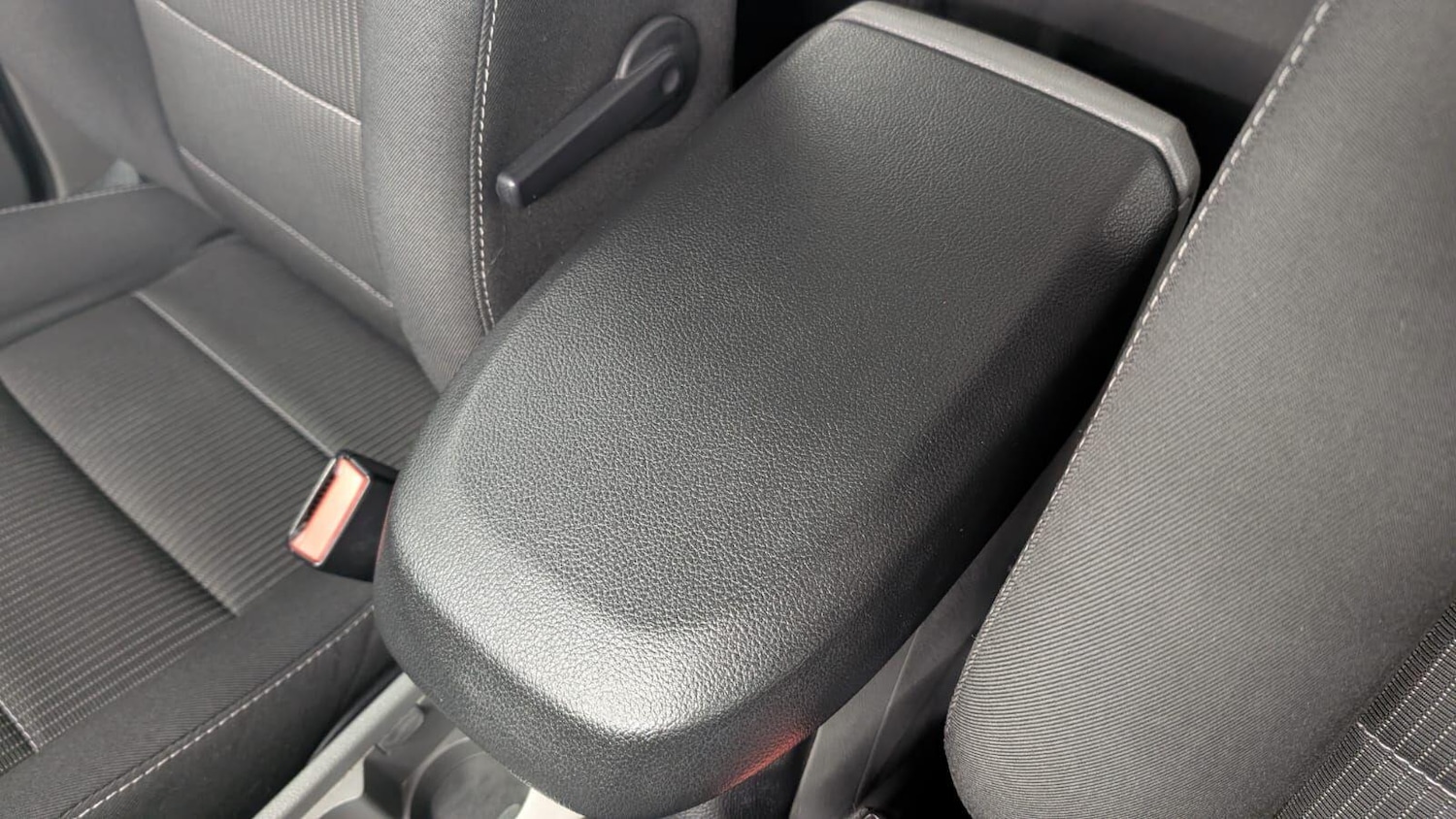 Used Ford Focus 2011 for sale - 77633584: Photo 35