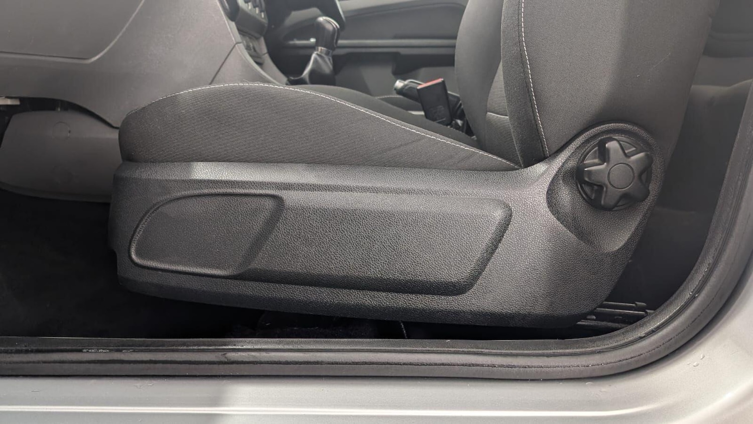 Used Ford Focus 2011 for sale - 77633584: Photo 41