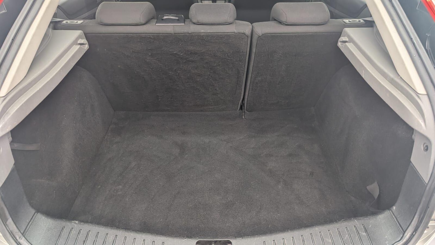 Used Ford Focus 2011 for sale - 77633584: Photo 75