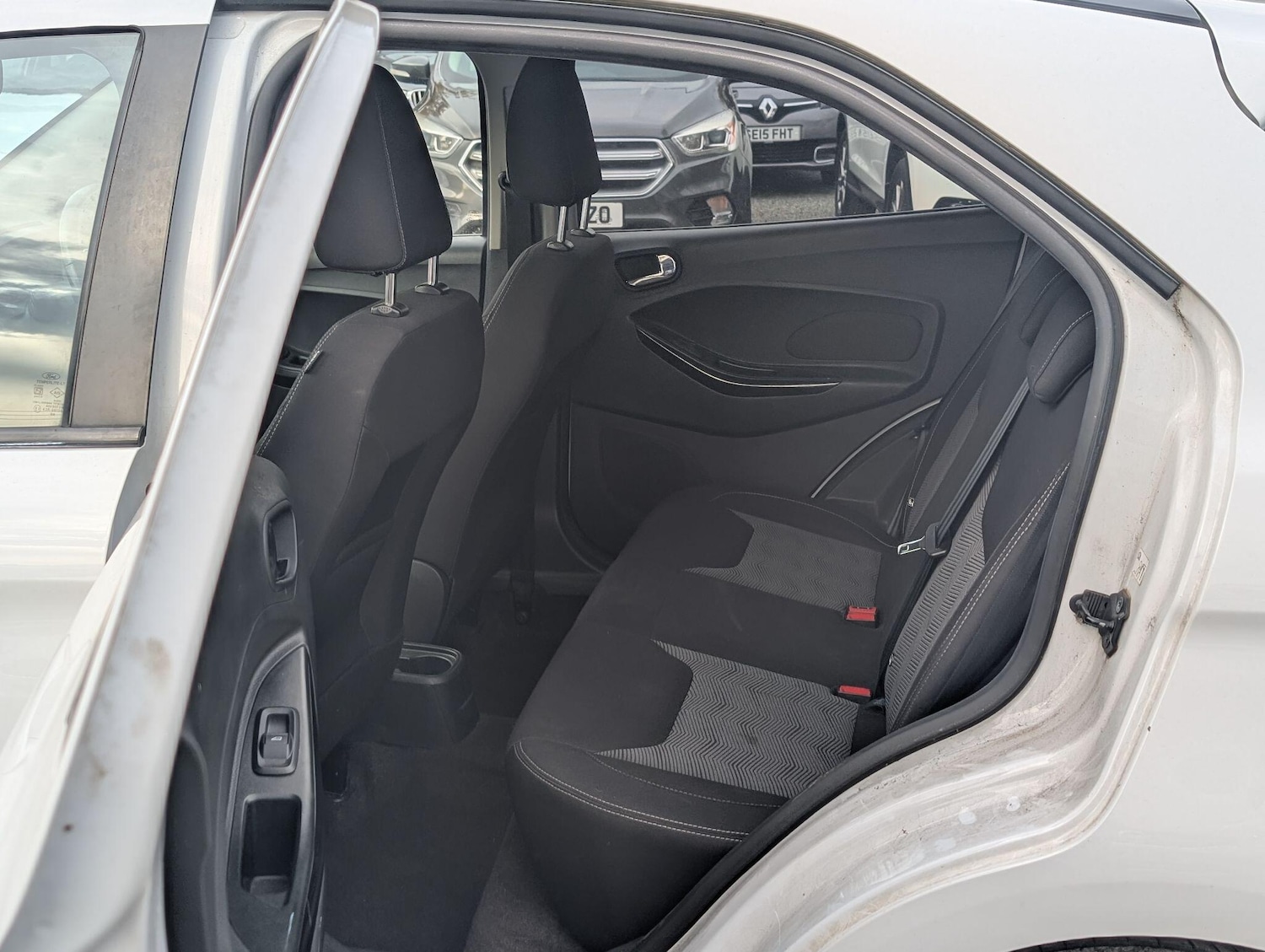 Used Ford Ka+ 2017 for sale - 76499669: Photo 14