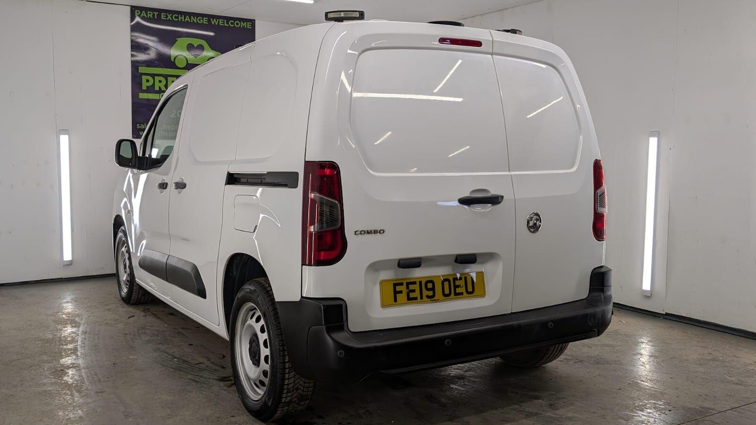 Used Vauxhall Combo 2019 for sale - 77854108: Photo 16