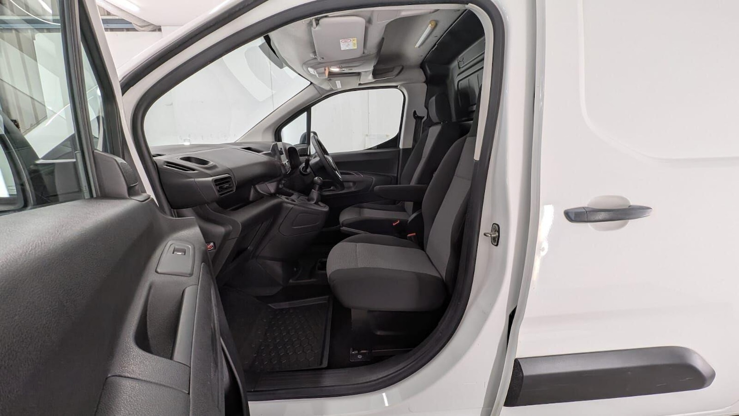 Used Vauxhall Combo 2019 for sale - 77854108: Photo 39