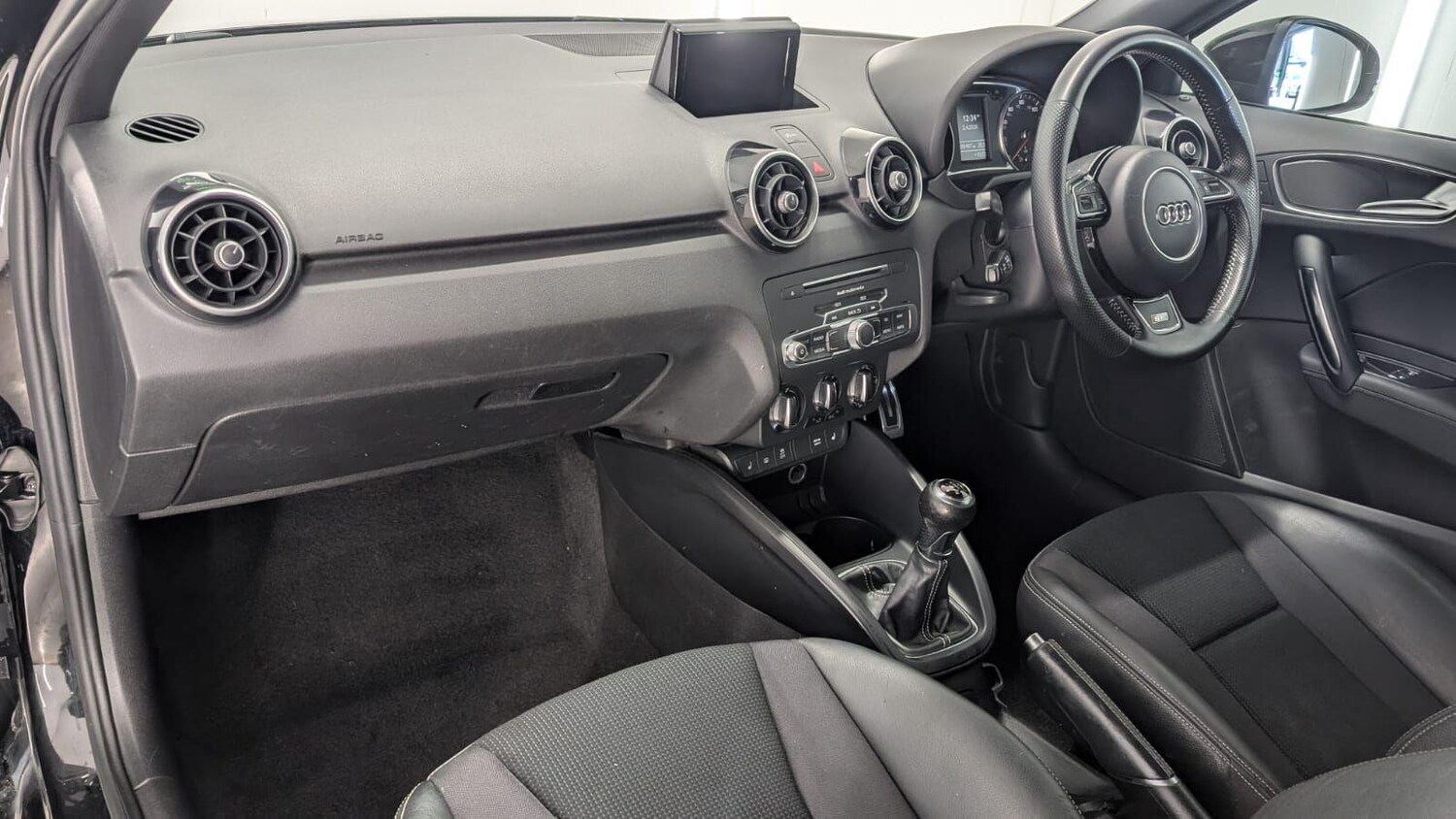 Used Audi A1 2016 for sale - 78157658: Photo 26