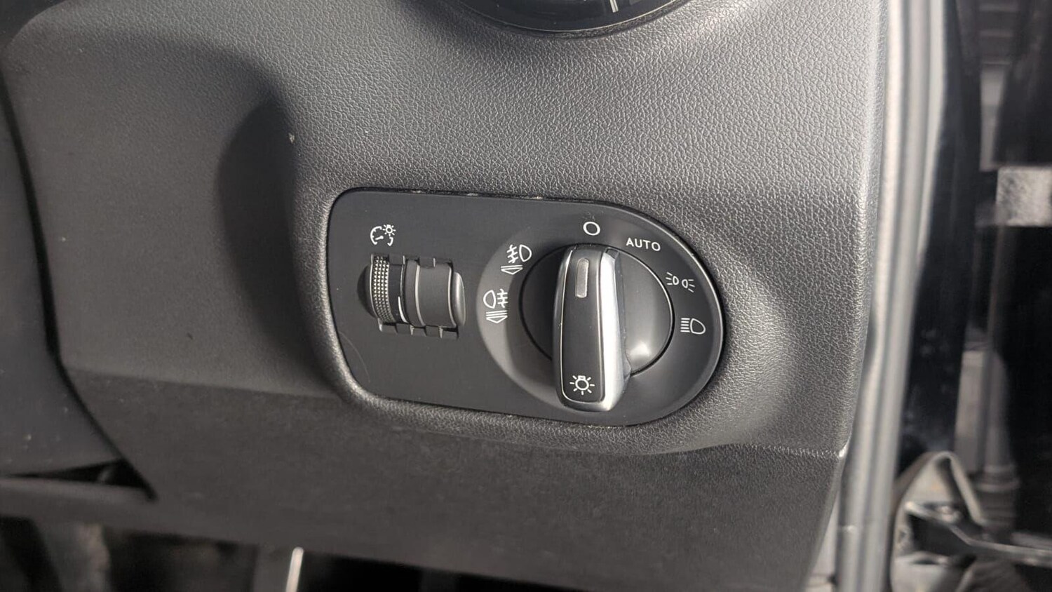 Used Audi A1 2016 for sale - 78157658: Photo 40