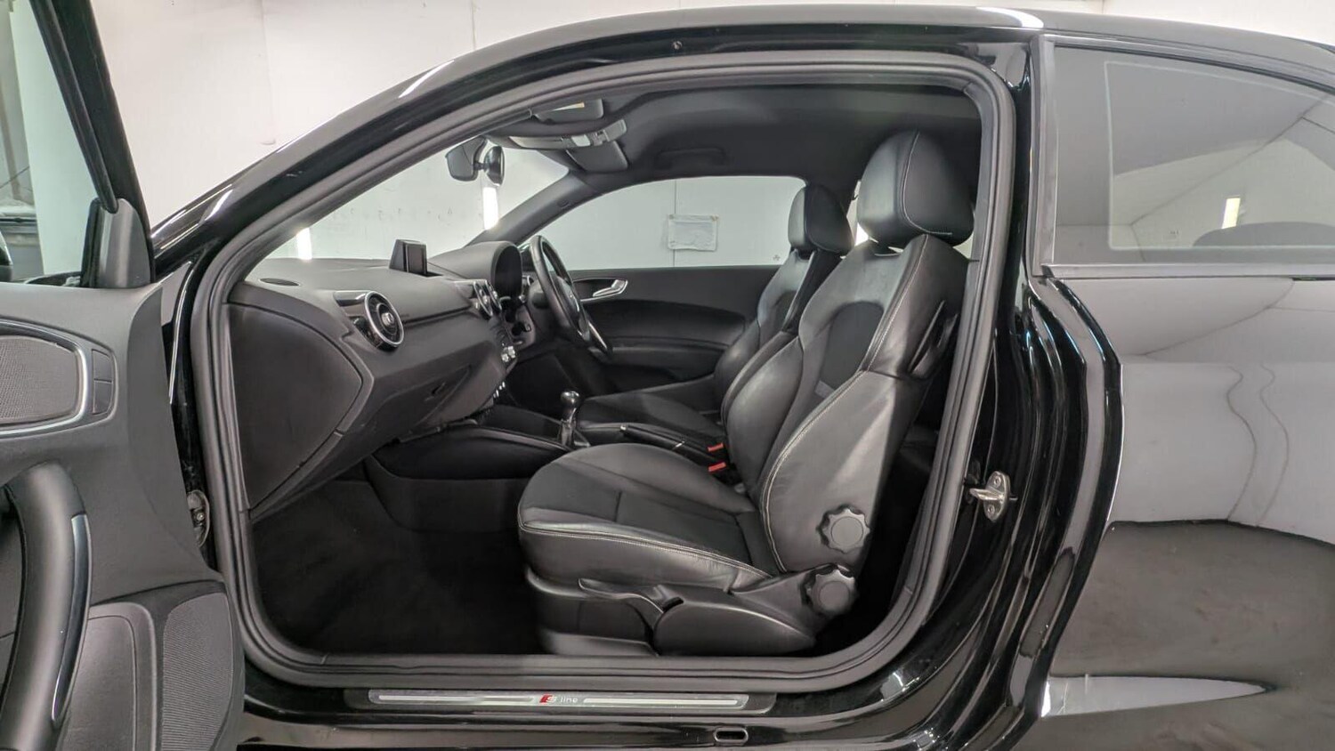 Used Audi A1 2016 for sale - 78157658: Photo 72