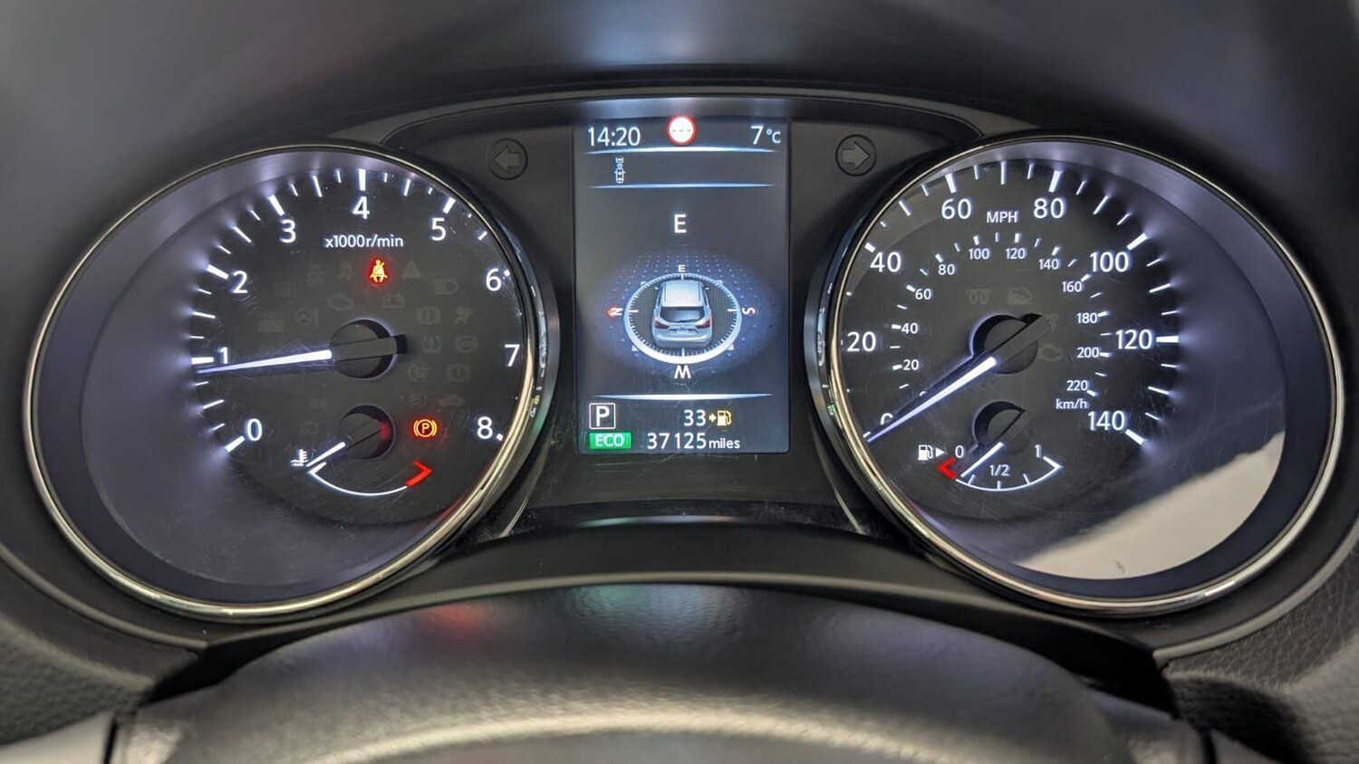 Used Nissan Qashqai 2016 for sale - 76801214: Photo 74