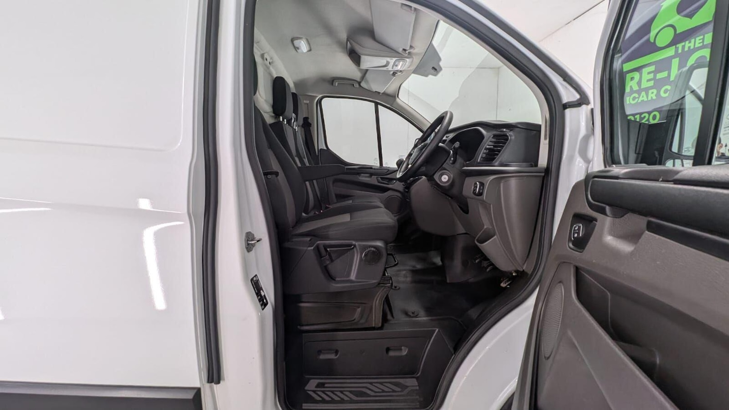 Used Ford Transit Custom 2021 for sale - 77940528: Photo 27