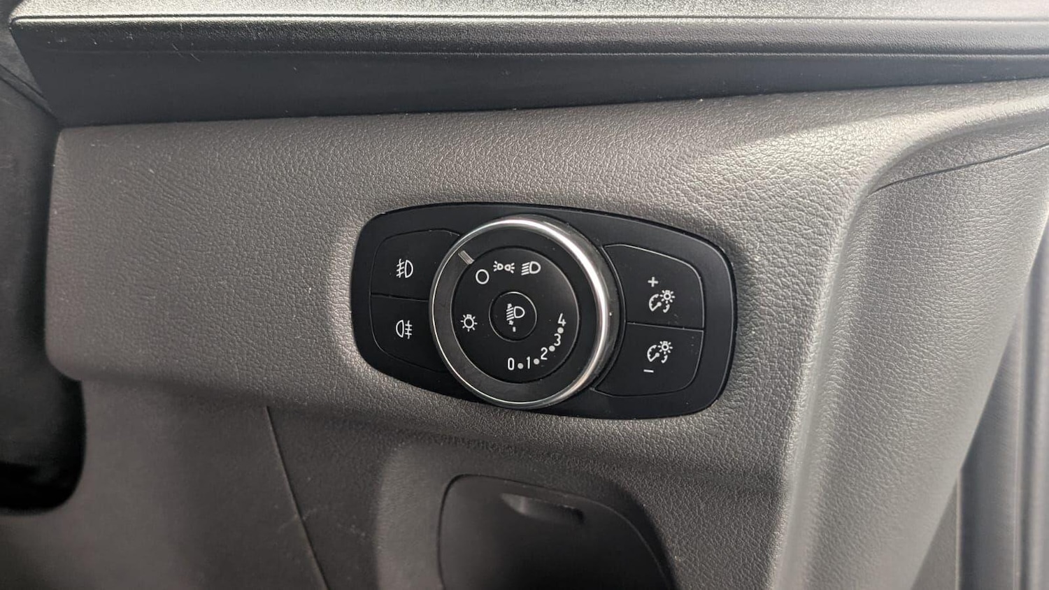 Used Ford Transit Custom 2021 for sale - 77940528: Photo 32