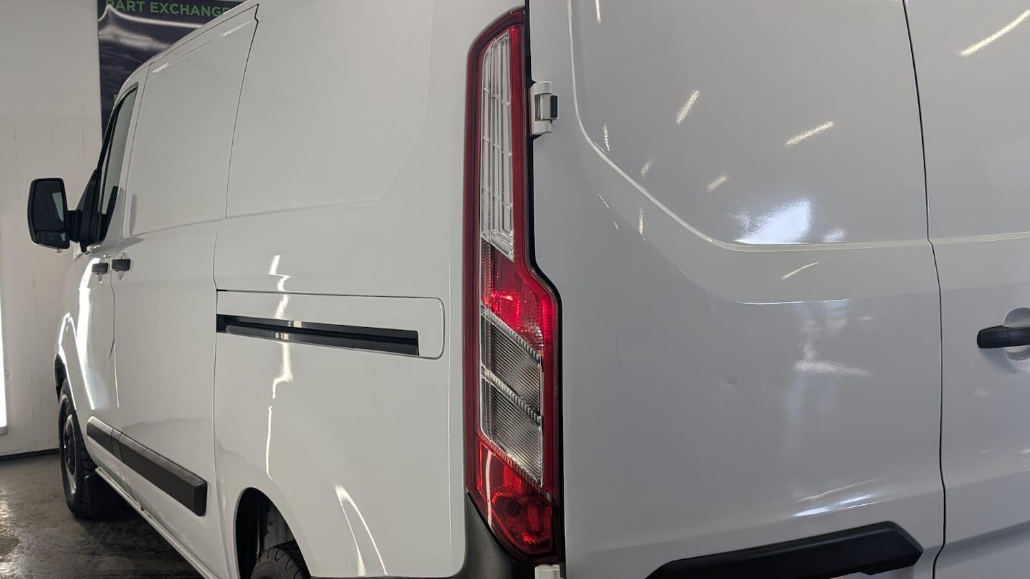 Used Ford Transit Custom 2021 for sale - 77940528: Photo 4