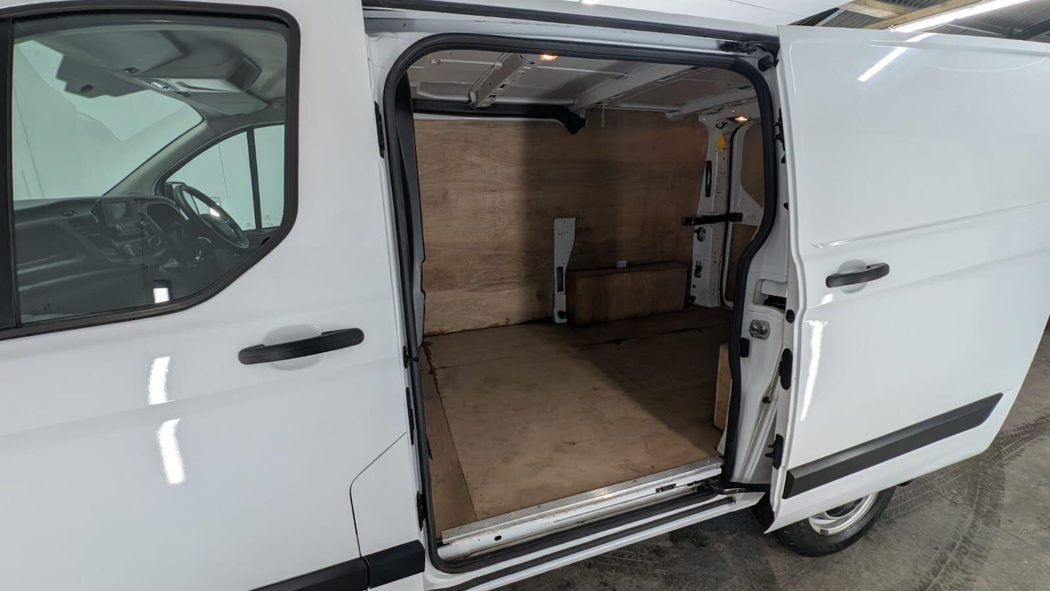 Used Ford Transit Custom 2021 for sale - 77940528: Photo 55