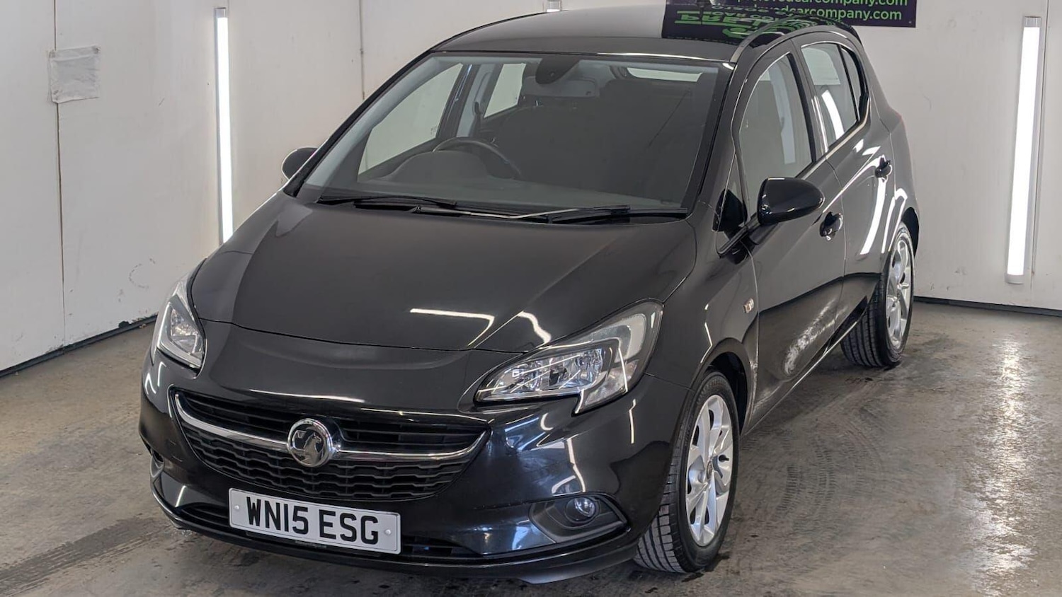 Used Vauxhall Corsa 2015 for sale - 77969896: Photo 1