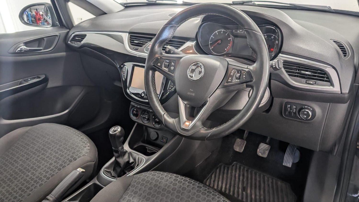 Used Vauxhall Corsa 2015 for sale - 77969896: Photo 26