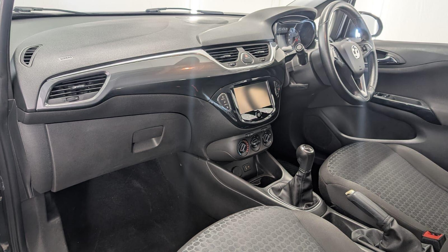 Used Vauxhall Corsa 2015 for sale - 77969896: Photo 27