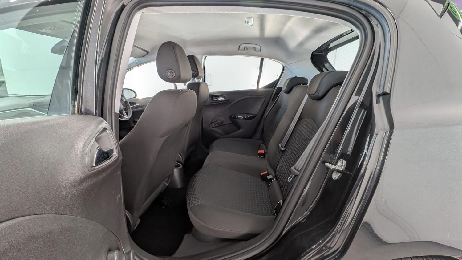 Used Vauxhall Corsa 2015 for sale - 77969896: Photo 29