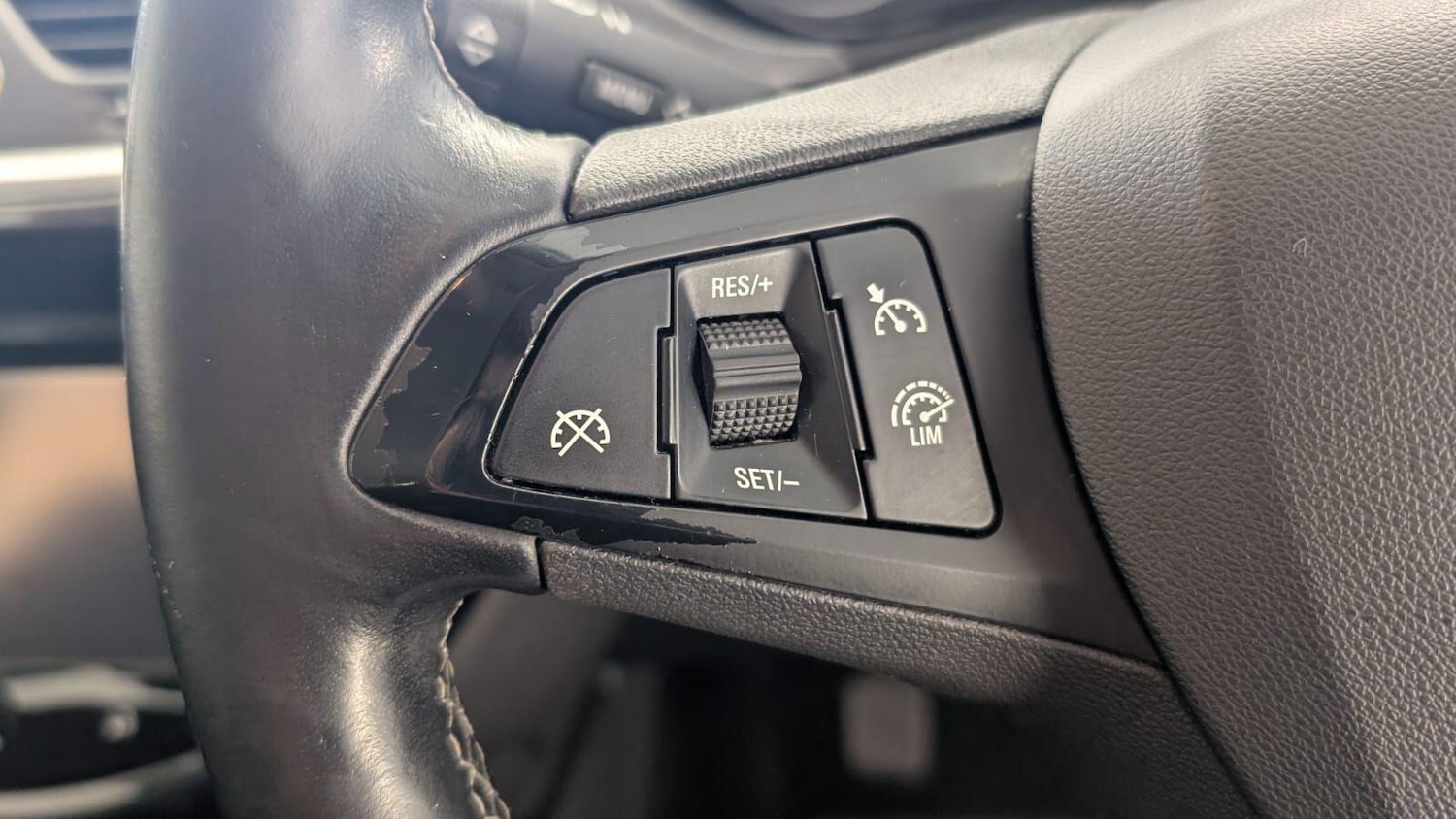 Used Vauxhall Corsa 2015 for sale - 77969896: Photo 39