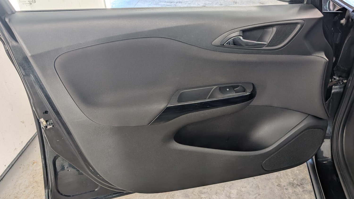 Used Vauxhall Corsa 2015 for sale - 77969896: Photo 49