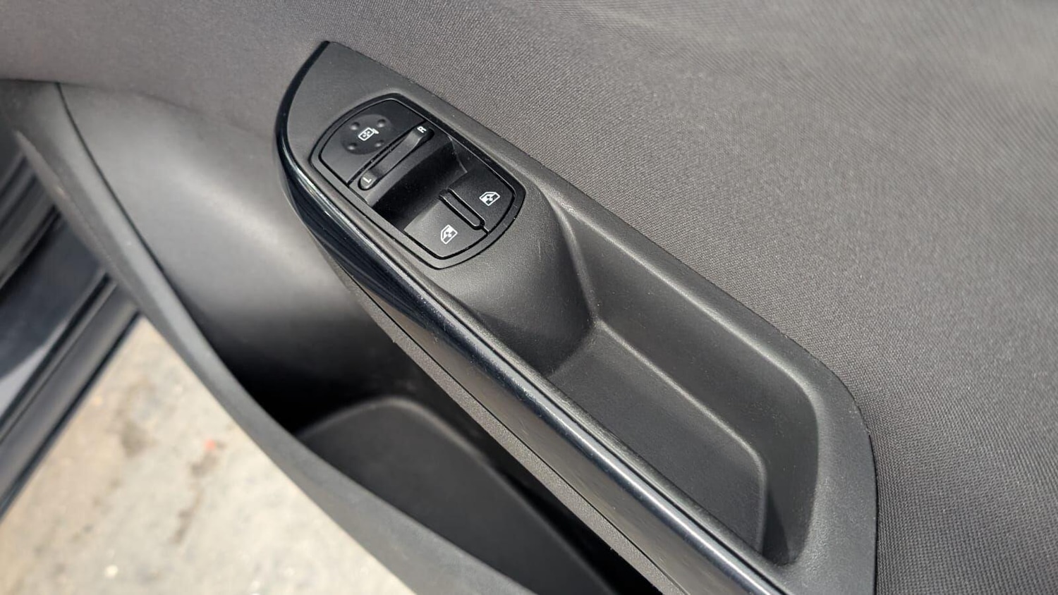 Used Vauxhall Corsa 2015 for sale - 77969896: Photo 54