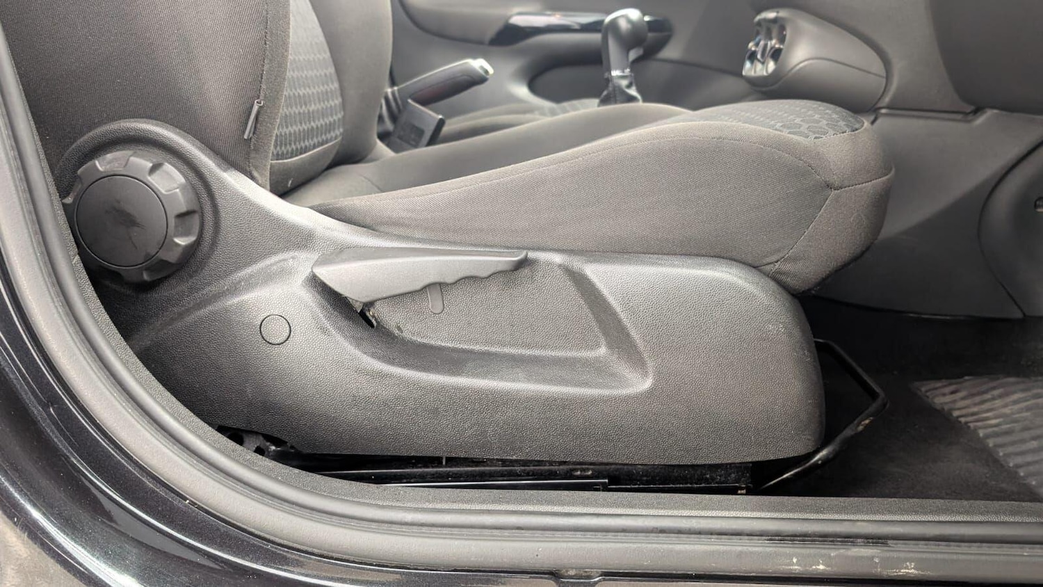 Used Vauxhall Corsa 2015 for sale - 77969896: Photo 82