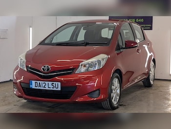 Used Toyota Yaris 2012 for sale - 78034785: Photo