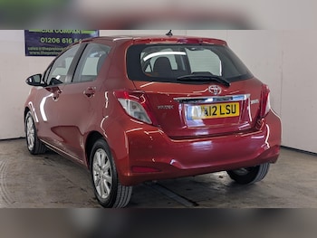 Used Toyota Yaris 2012 for sale - 78034785: Photo