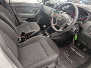 Used Dacia Duster 2020 for sale - 74653919: Photo