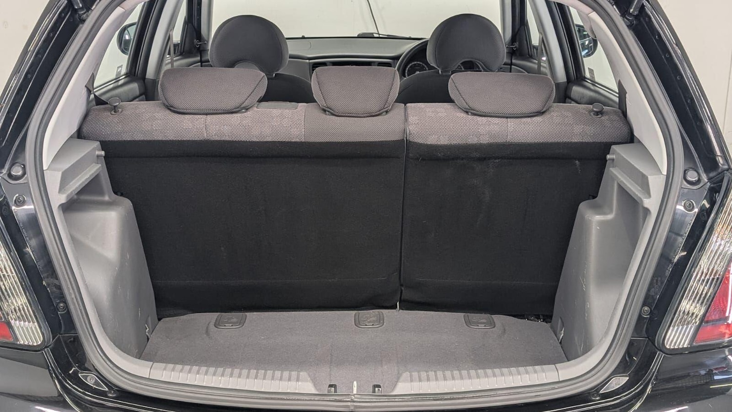 Used Kia Rio 2010 for sale - 76398089: Photo 71