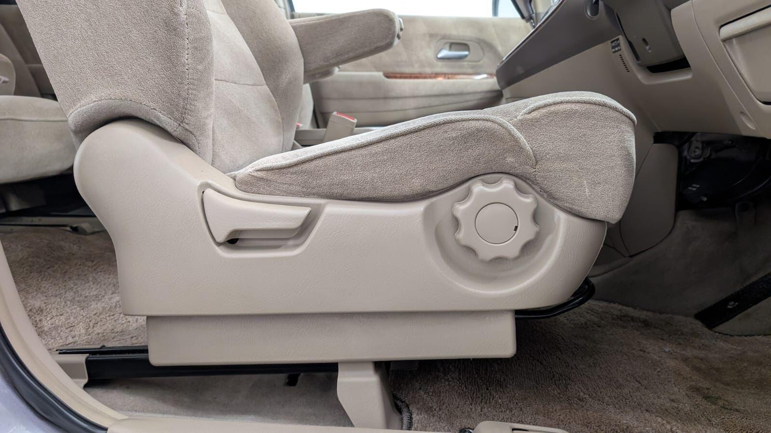 Used Honda Odyssey 2014 for sale - 77612593: Photo 28