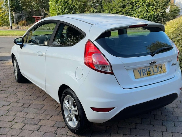 Used Ford Fiesta 2015 for sale - 76239739: Photo 6