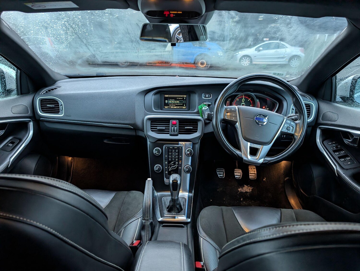 Used Volvo V40 for sale - 77468750: Photo 23