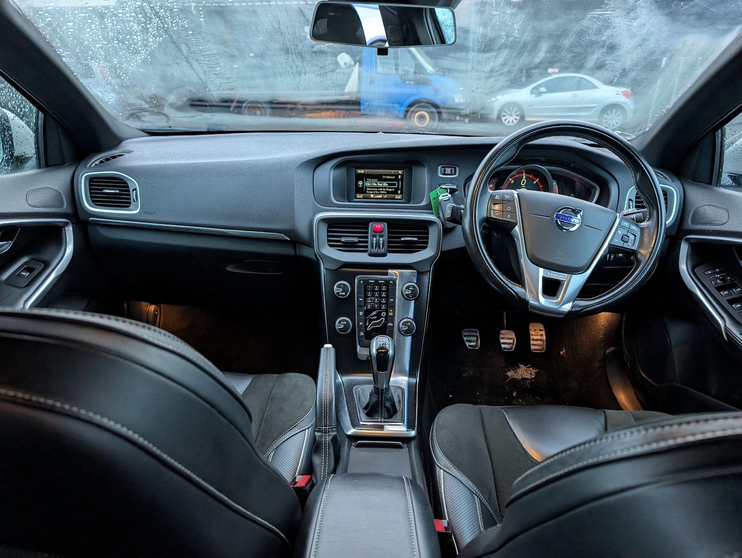 Used Volvo V40 for sale - 77468750: Photo 4