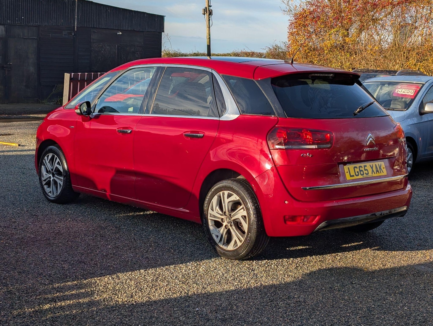 Used Citroen C4 Picasso 2015 for sale - 76832344: Photo 10