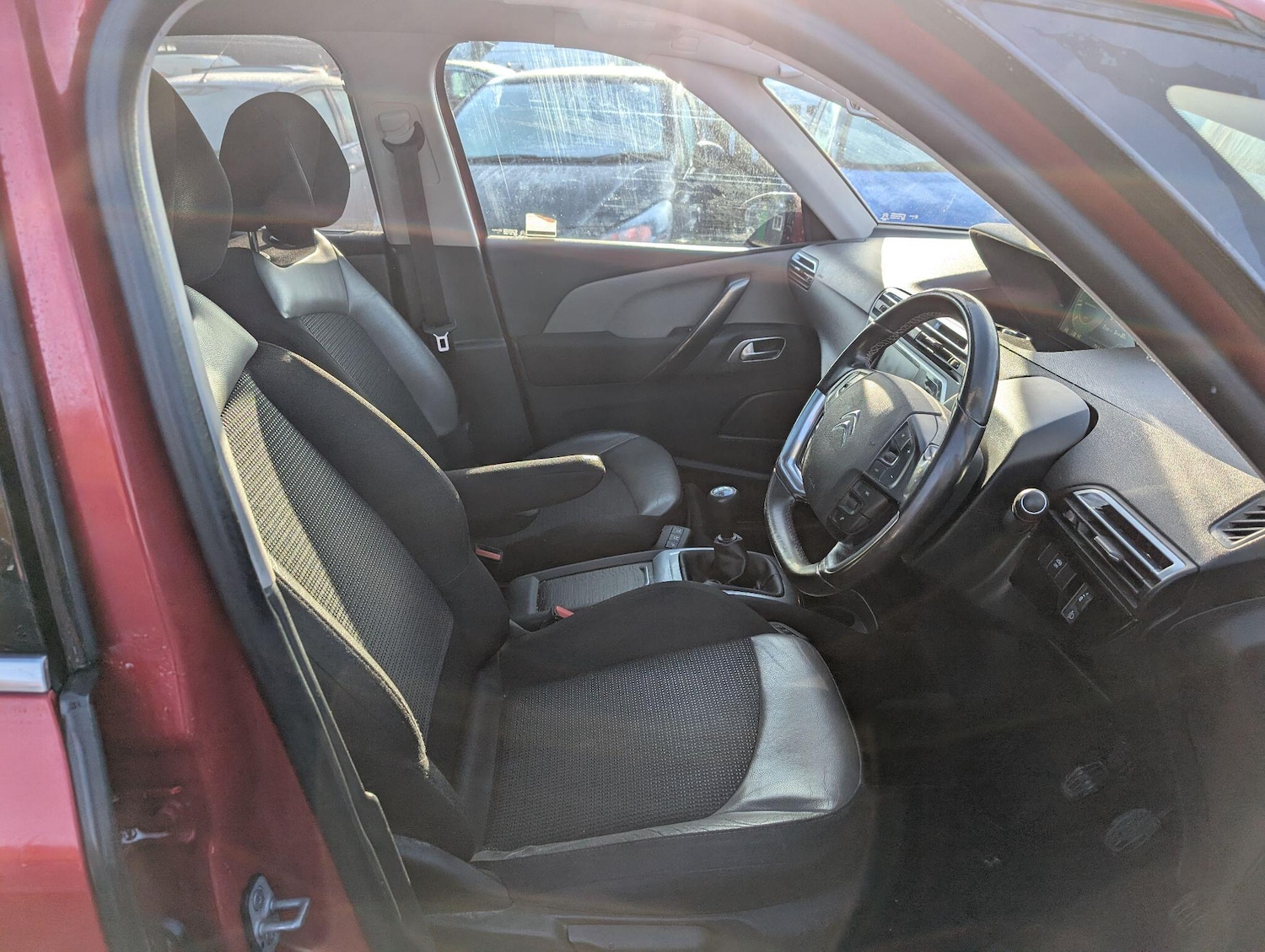 Used Citroen C4 Picasso 2015 for sale - 76832344: Photo 17