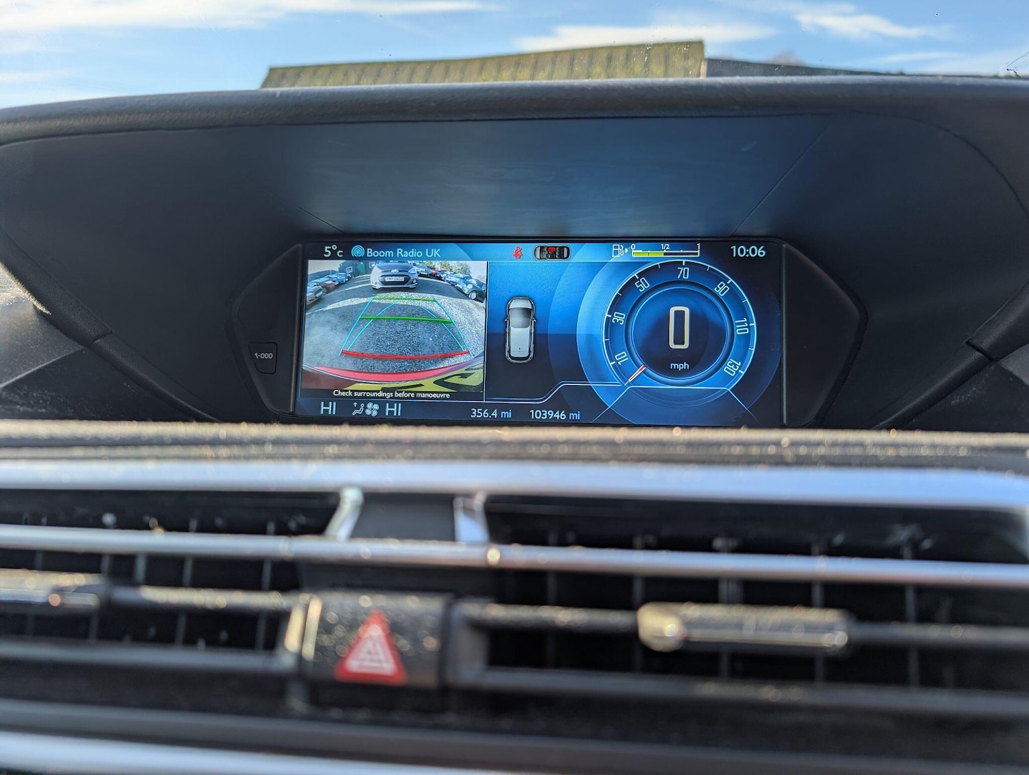 Used Citroen C4 Picasso 2015 for sale - 76832344: Photo 26