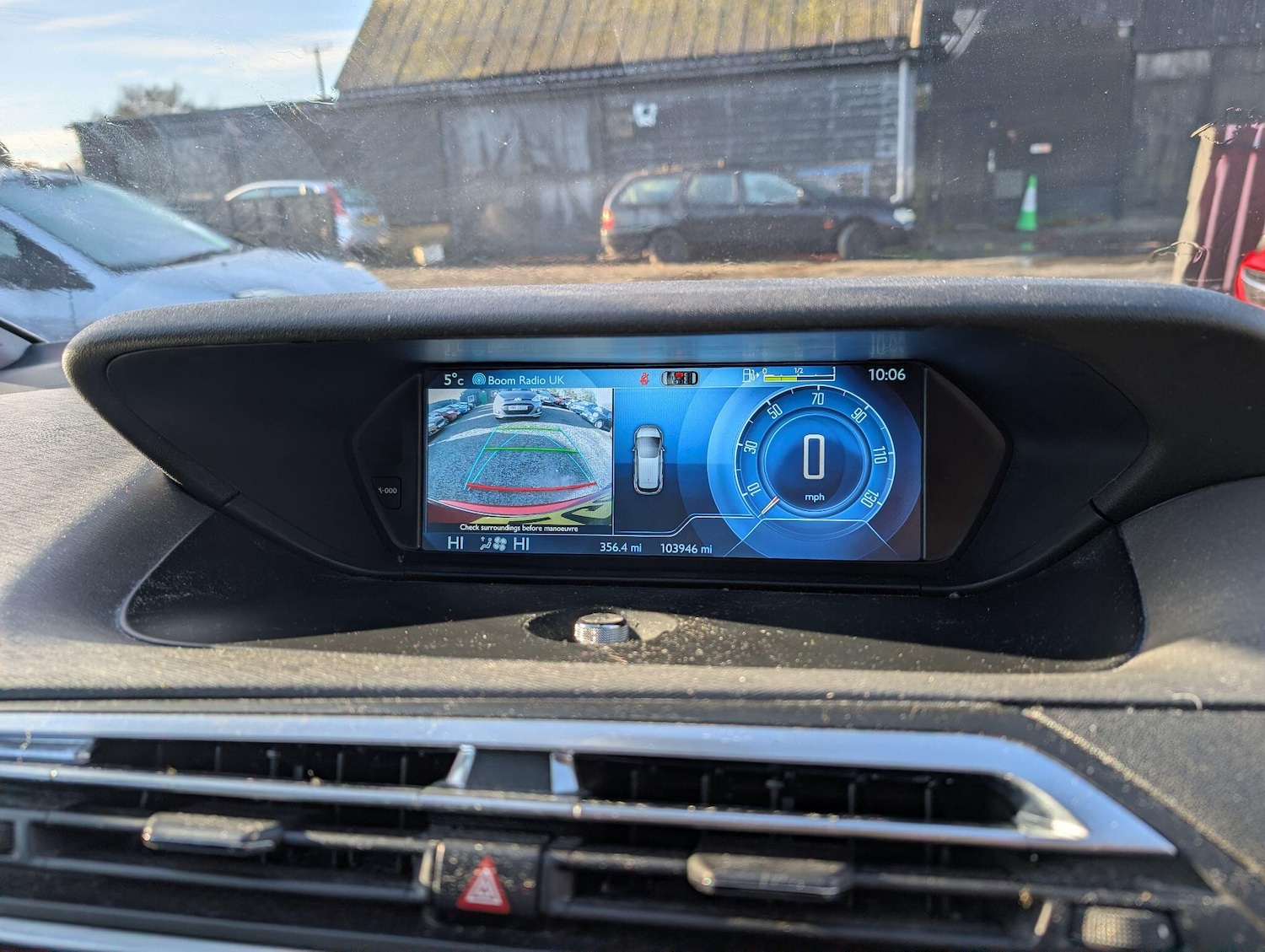 Used Citroen C4 Picasso 2015 for sale - 76832344: Photo 27