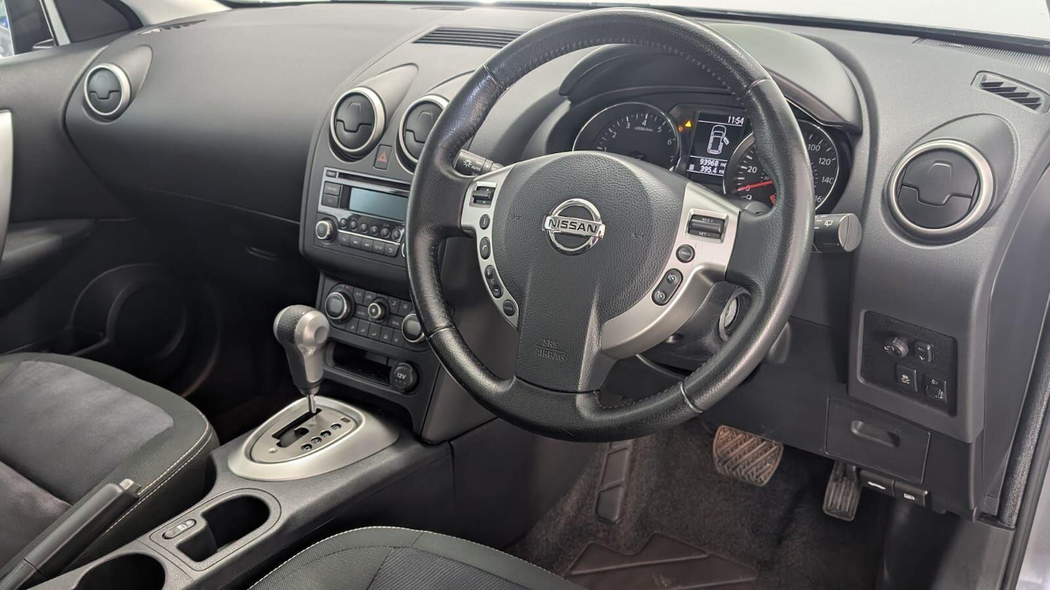 Used Nissan Qashqai 2012 for sale - 77970234: Photo 4