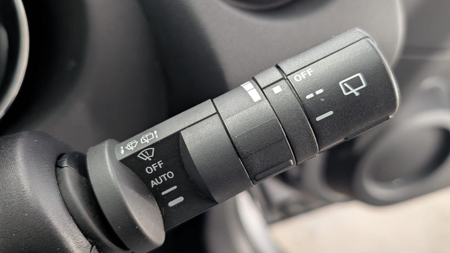 Used Nissan Qashqai 2012 for sale - 77970234: Photo 42