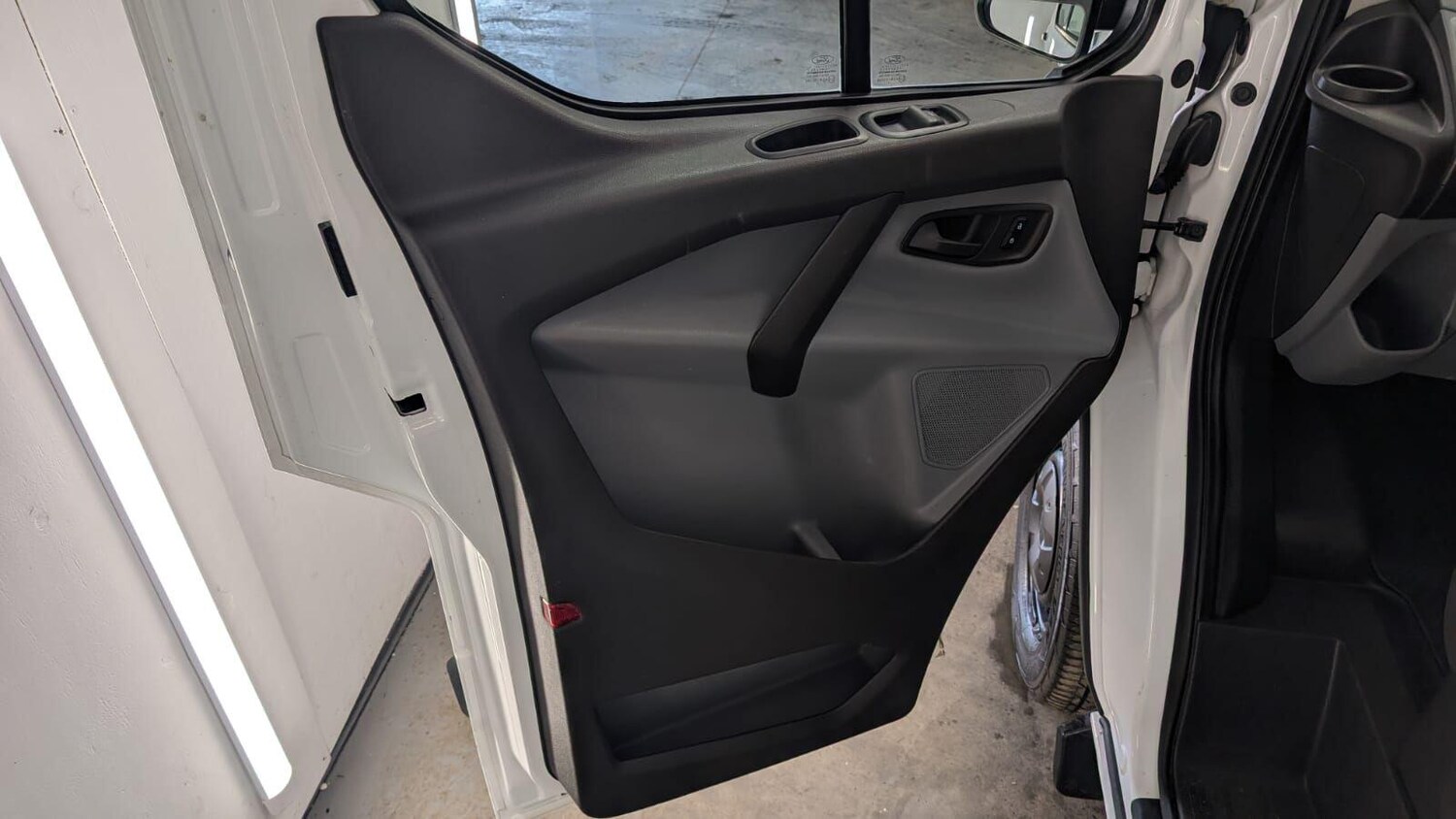 Used Ford Transit Custom for sale - 77993571: Photo 59