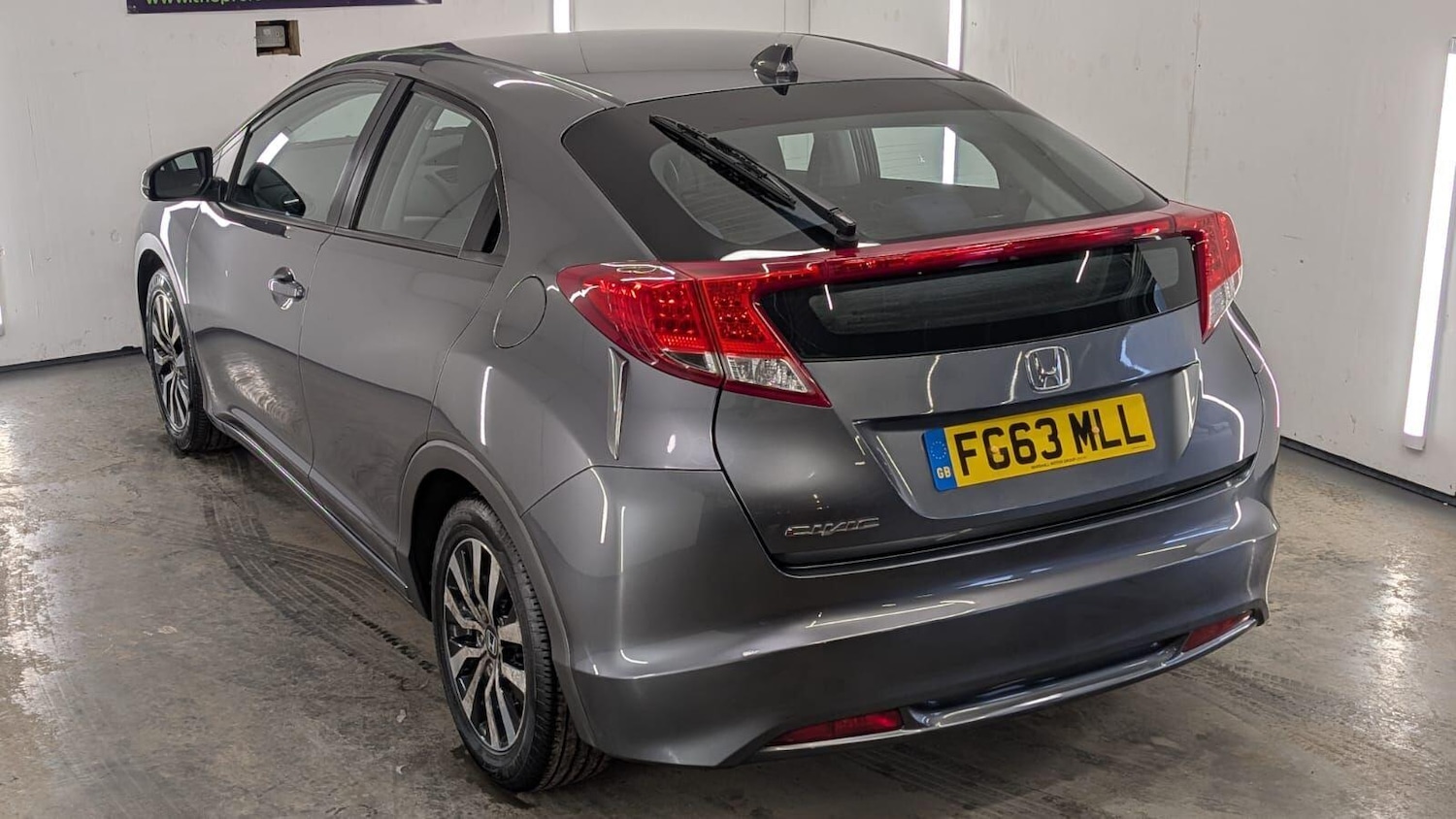 Used Honda Civic 2013 for sale - 77768983: Photo 18