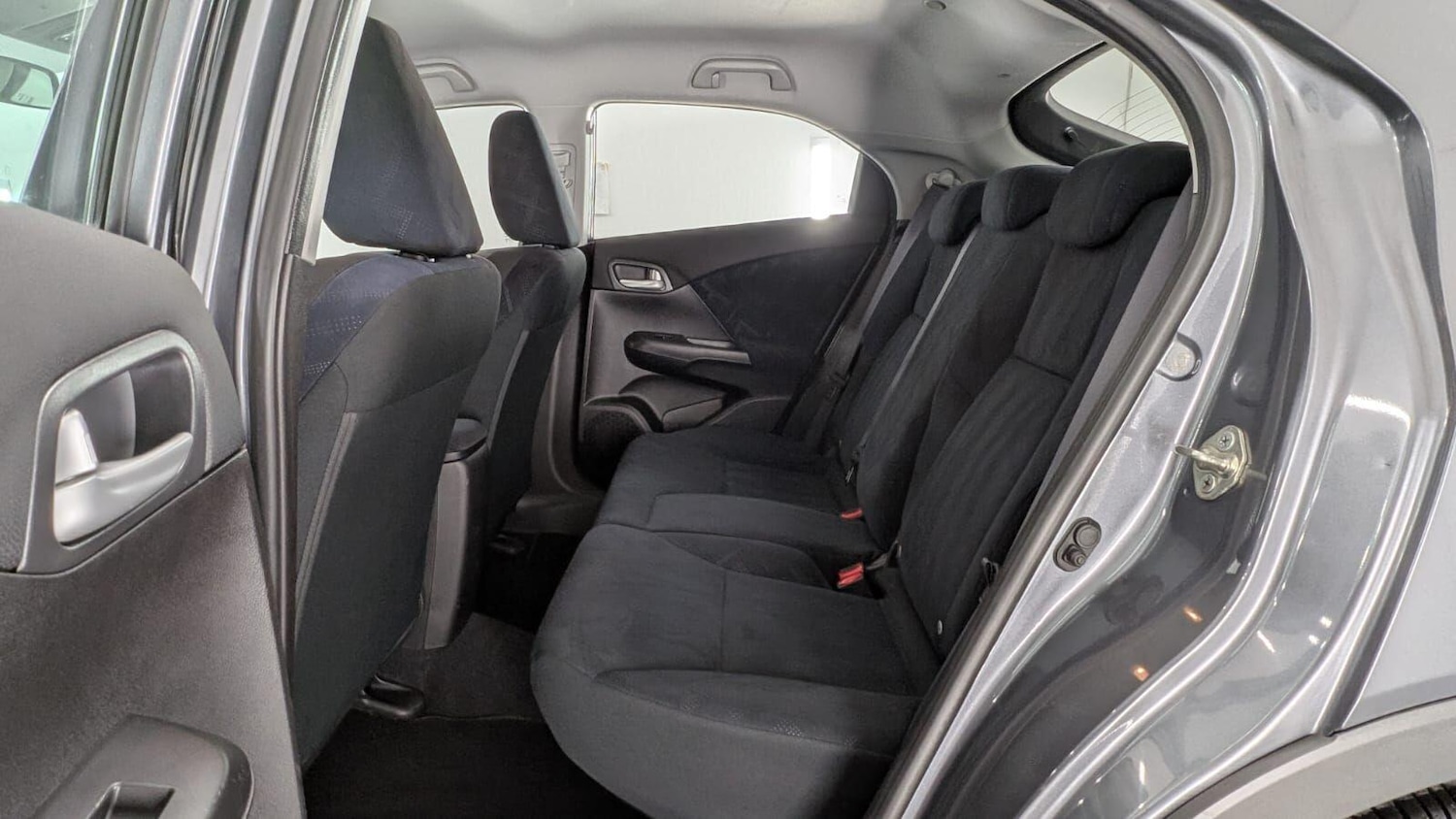 Used Honda Civic 2013 for sale - 77768983: Photo 30