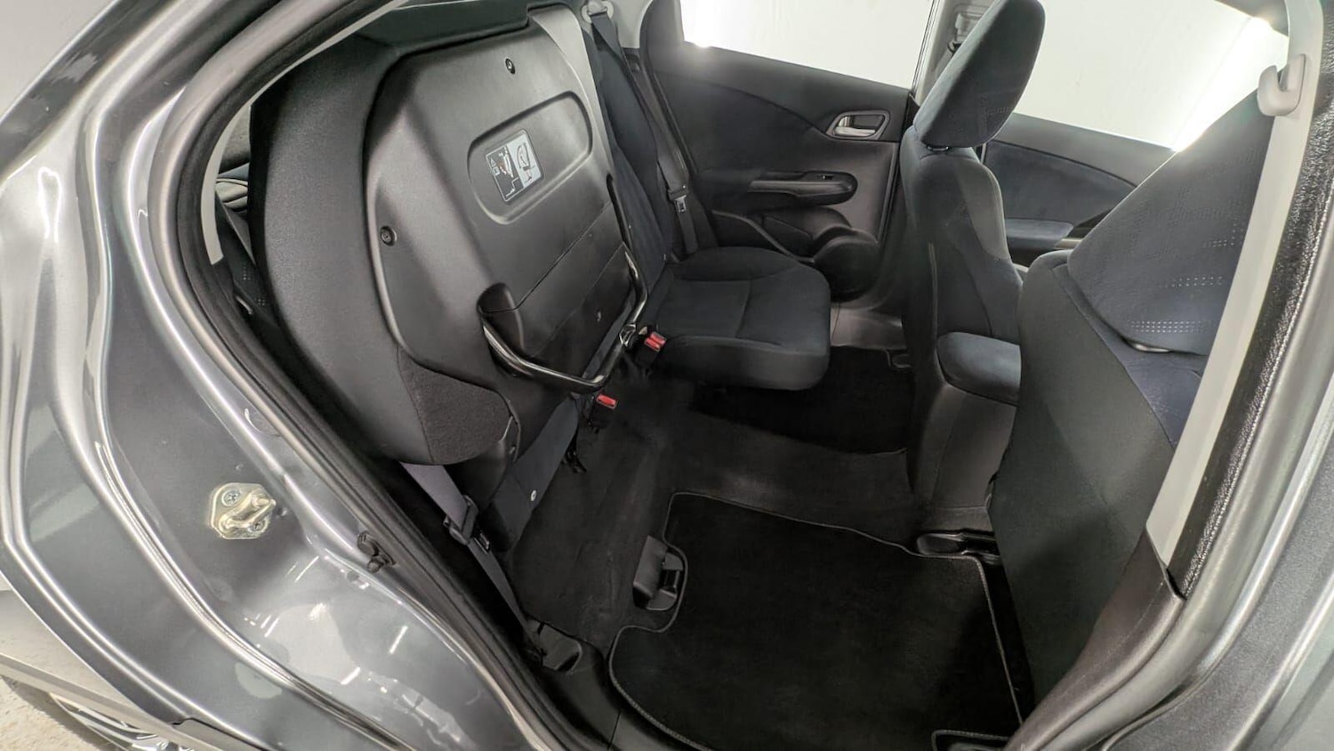 Used Honda Civic 2013 for sale - 77768983: Photo 37